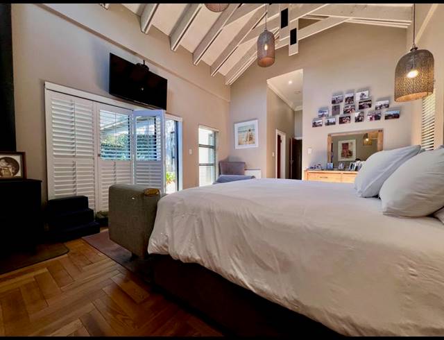 4 BEDROOM HOUSE FOR SALE IN MIDSTREAM ESTATE